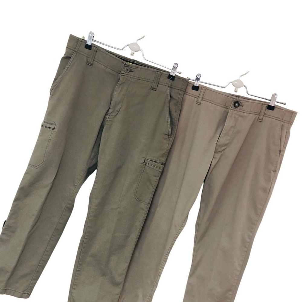 Lot of 2‎ Lee Extreme Comfort Pants 33x28 Khaki Cargo Tan Relaxed Casual Work